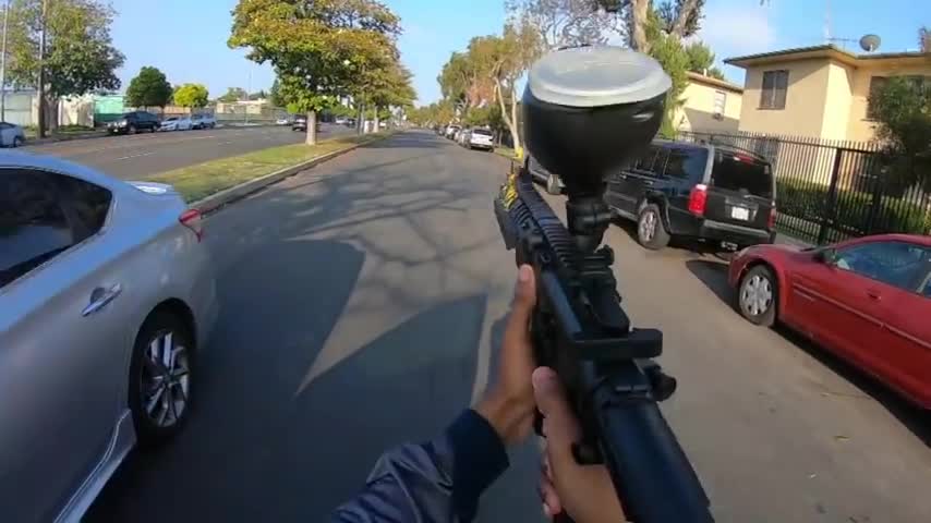 PAINTBALL WAR IN THE HOOD! (COPS WERE CALLED!!)