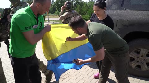 Zelensky meets with troops on military holiday