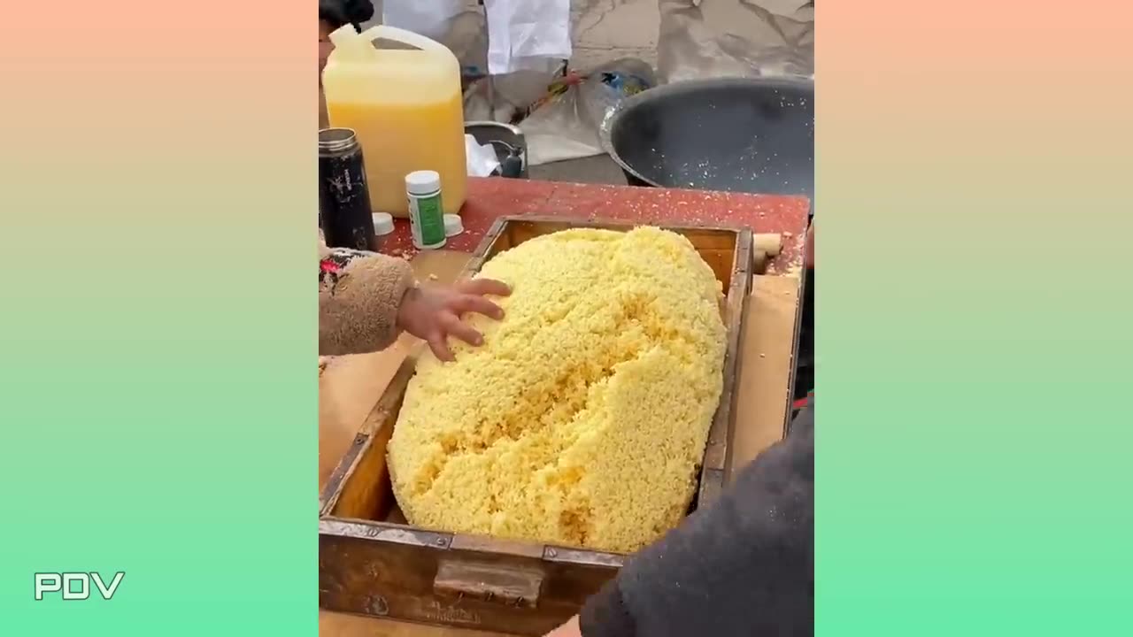 Oddly satisfying video