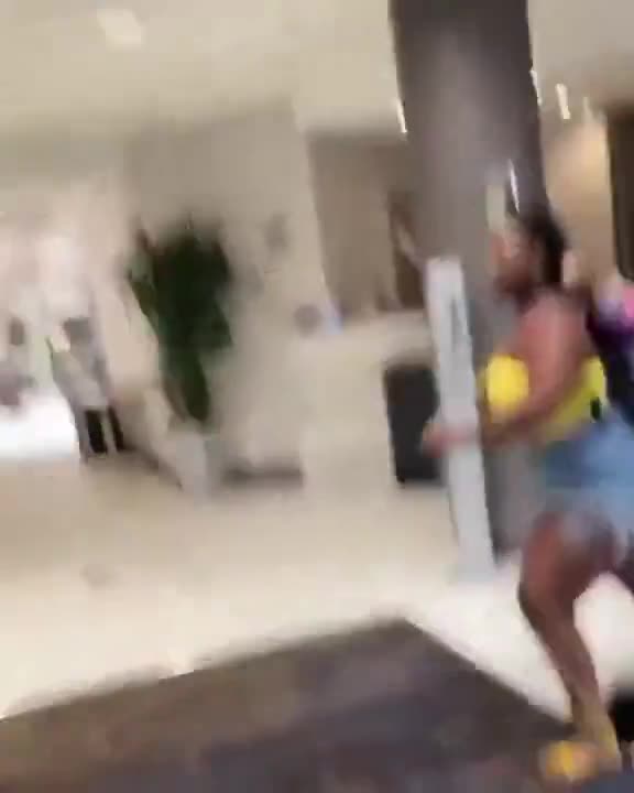 Hotel Employee Beats Customer With The Work Phone