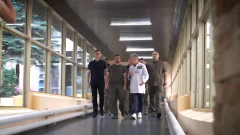 In the Dnipropetrovsk region, Zelenskiy met medics