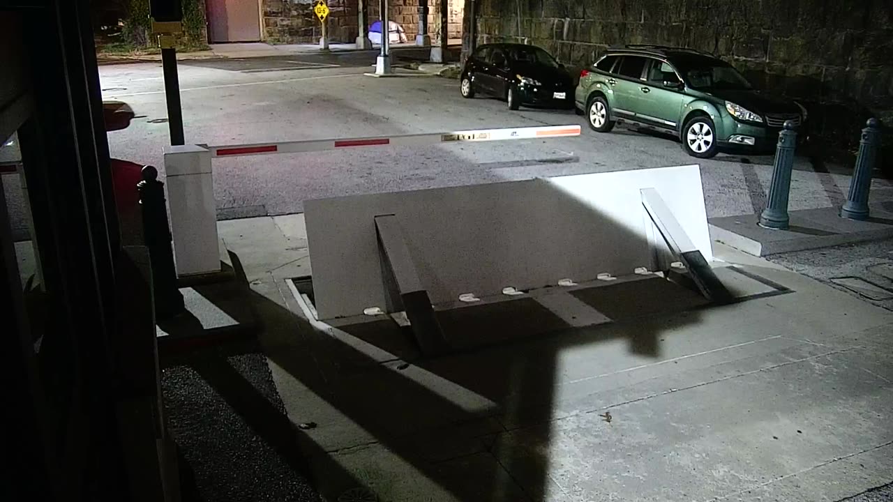 0698KIO00K142nd-VASW_2021-01-06_18h00min01s650ms.mp4