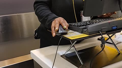 Spirit Airlines Employee Goes Off On Woman