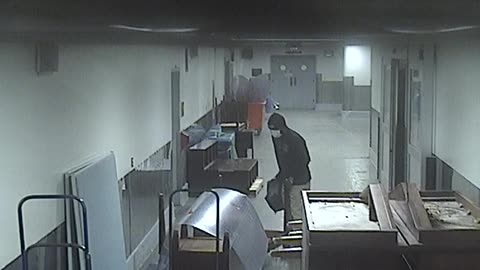 6096RHOBSBLoadingDockHallway_2021-01-06_11h09min28s200ms.mp4