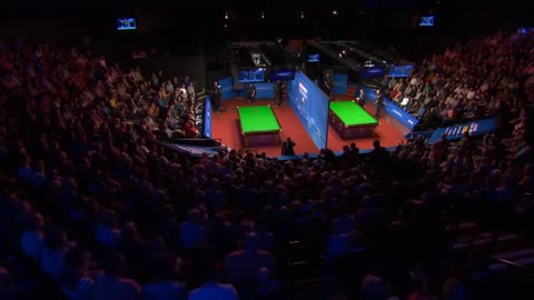 Drunk Audience Member gets kicked out Snooker - Ronnie O'Sullivan v Gary Wilson - Funny Moment