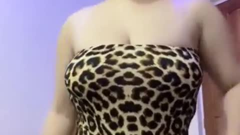 Sexy Chubby dancing Tiktok (2022)