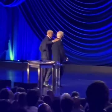 Biden Freezes Up Before Being Led Off The Stage By Obama At LA Fundraiser