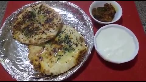 Classic Indian Dish: Minced Chicken Naans (Watch & Prepare)