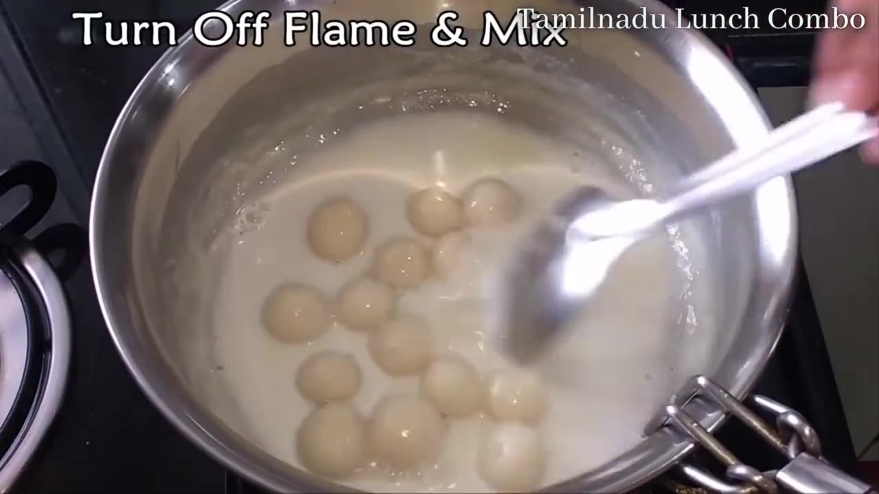 Paal kozhukattai dessert