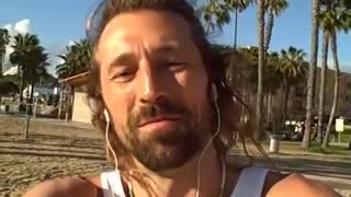 RING TRAINING @ VENICE BEACH = FUN FITNESS! Can you dig it - Feb 24th 2010
