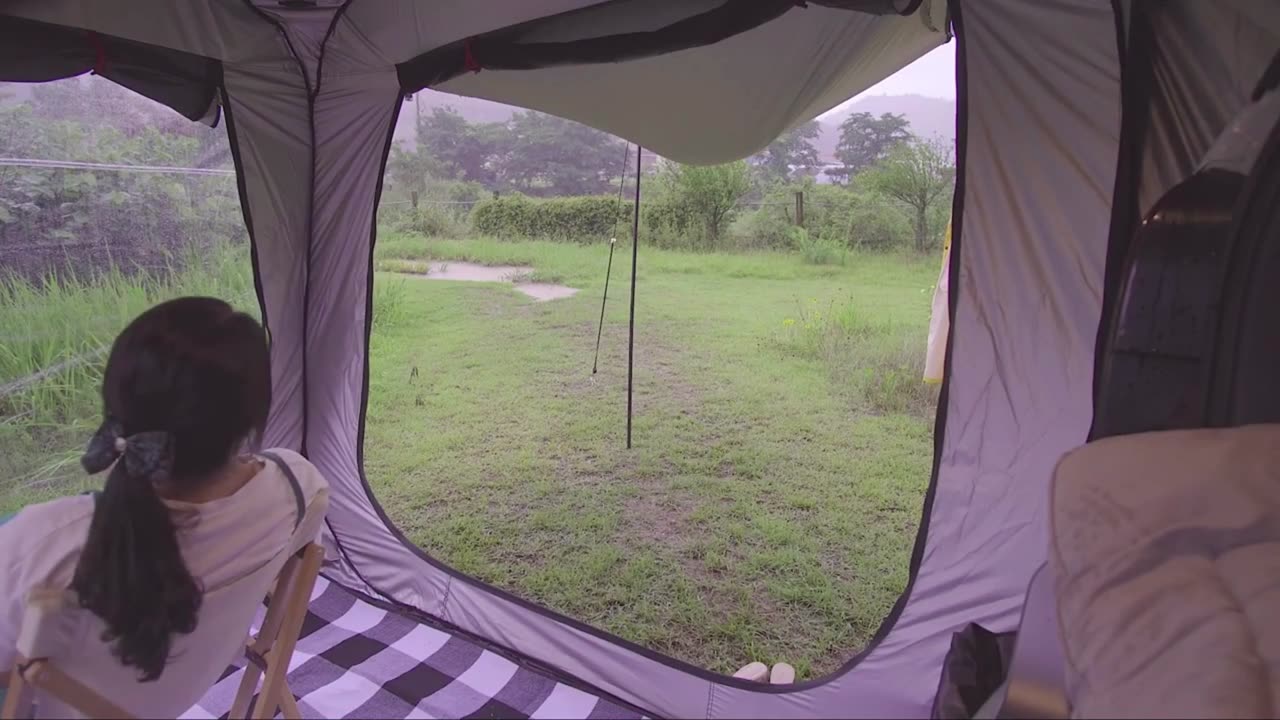 Camping 🏕️ alone girl survive in forest and cooking food