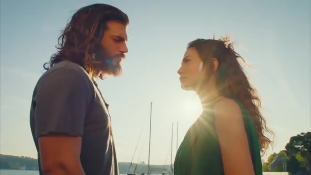 Can & sanem /♥️Love me like ypu do🎻🎻🎻