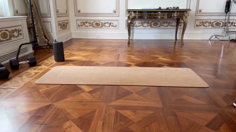 20230303文贵先生GETTR²：不要错过这个浪漫的时刻……“又冷又骚”小号 “不能不要”JAZZ MILES DAVIS 催情曲……