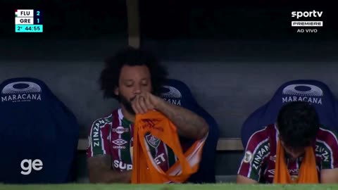 Fluminense manager sent Marcelo back to the bench and decided not to sub him on...