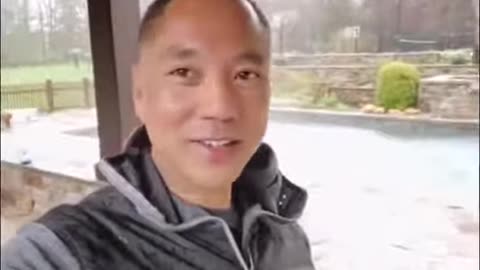 20200413文贵先生视频：雨中马上要开始游泳