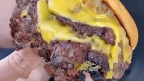 Cheesebeef burger