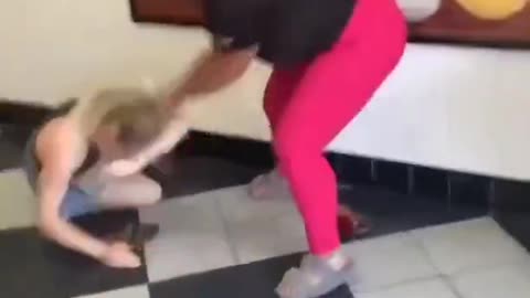 Ex Wife Beats Up New Girlfriend