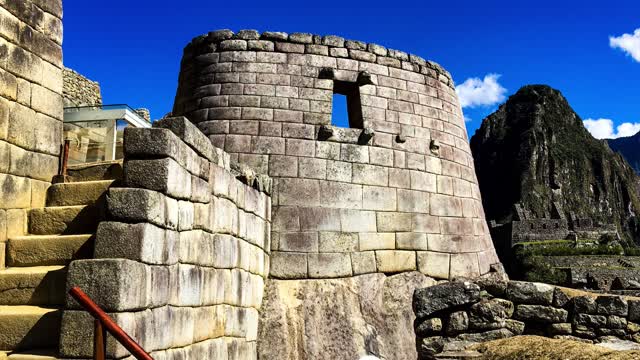 Llaqtallaqtayoq: A Little-Known Ruins in the Sacred Valley of Peru