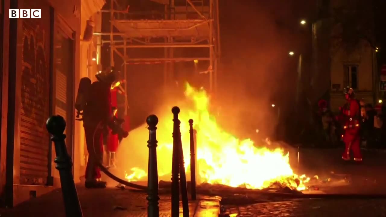 Bordeaux town hall set on fire as France pension protests continue – BBC News