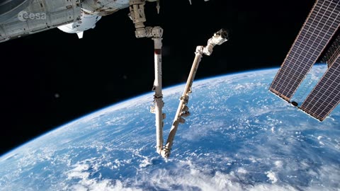 Canada arm dance 4k timelapse | ISS