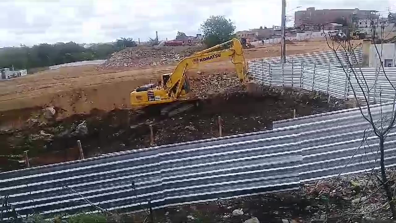 Construção do Atacarejo supermercado em Caruaru.