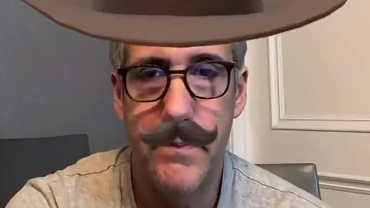 Michael Cohen Getting Trolled on His Livestream Will Take You Back to Junior High