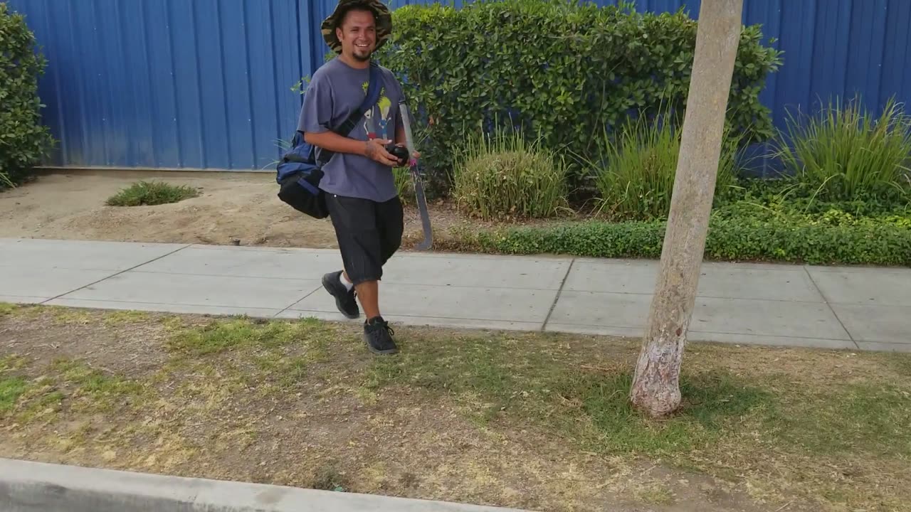 Giving out to those in need of weed in Bakersfield, CA 2017
