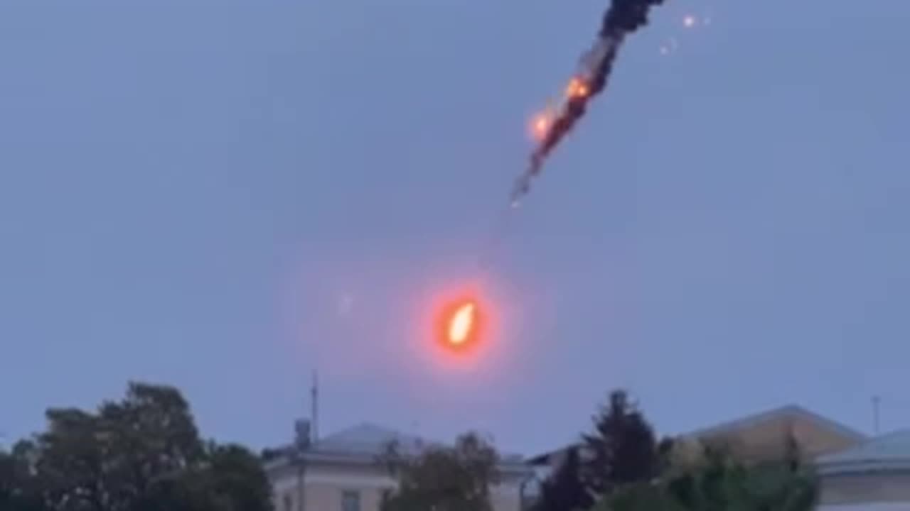 The Ukrainian Armed Forces shot down their own biraktor over Kiev.