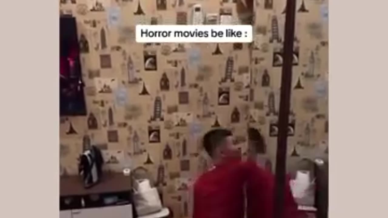 Horror movies be like