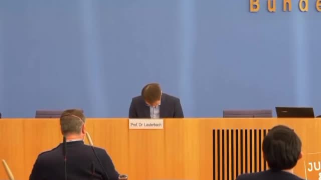 SE LE APAGÓ LA TELE.... 🤷‍♂️🤷‍♂️🤣🤣