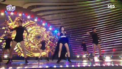 [2018 SBS 가요대전] 제니JENNIE, 숨 멎는 아름다움 ‘SOLO’