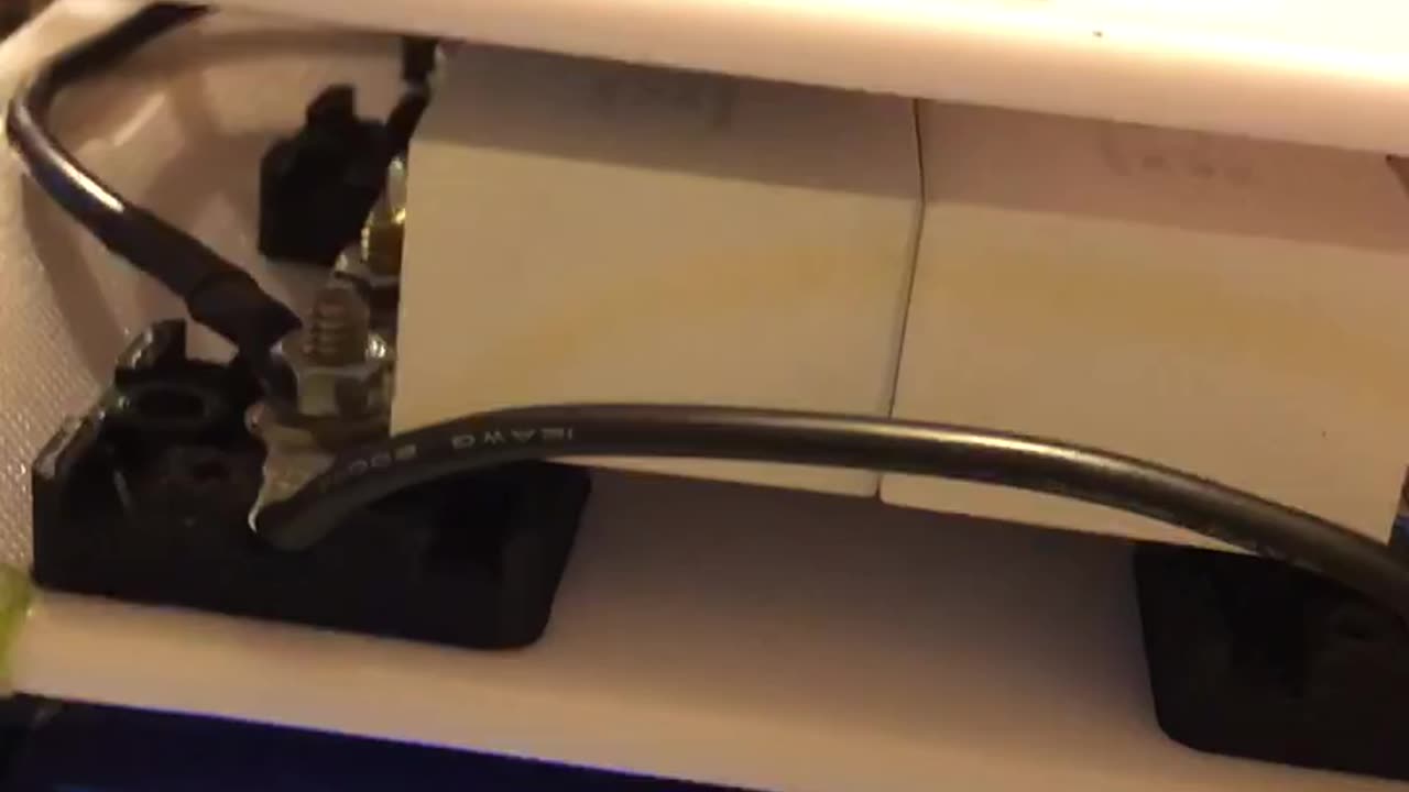 EPU V&A PERFECTION RUNS .100w 3.8volt 200v to 1200v dumping perfection