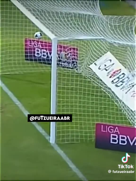 Pq ninguém vê futebol feminino