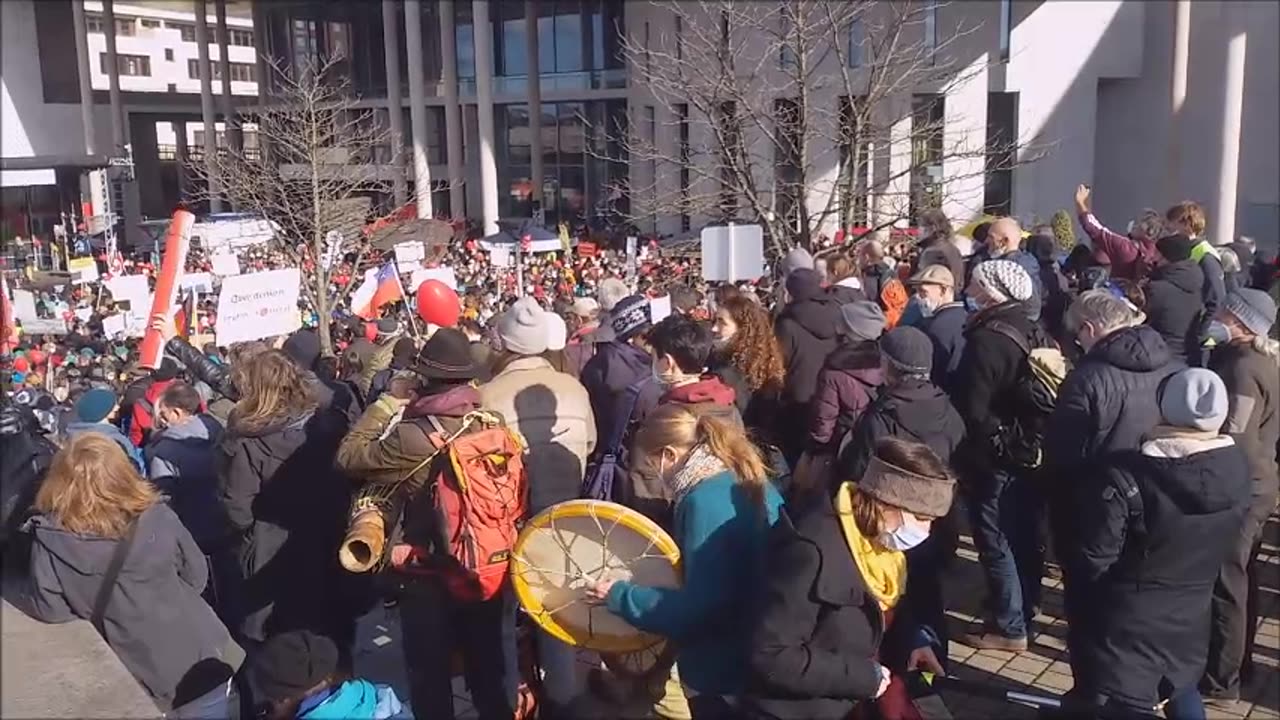 Demonstration der Corona-Maßnahmen-Gegner am 19.02.2022 in Freiburg, https://t.me/damals_wie_heute_fuer_immer