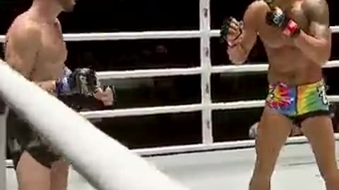 Muay Thai Kickboxing