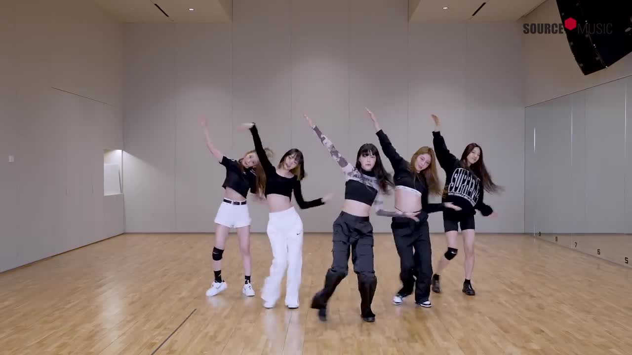 LE SSERAFIM (르세라핌) ‘ANTIFRAGILE’ Dance Practice (Fix ver.)