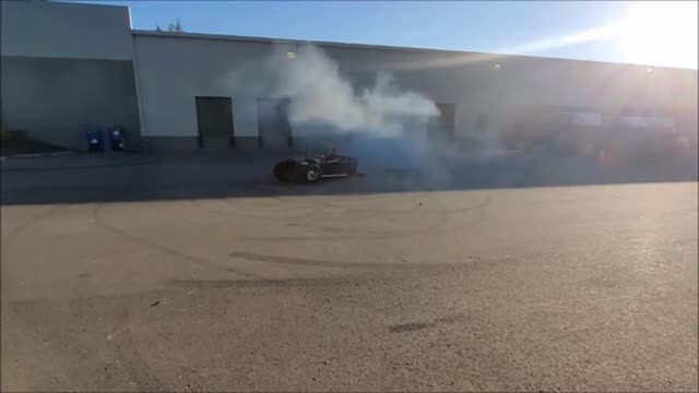 RAT ROD TIRE FLIES OFF DURING BURNOU AND DONUT