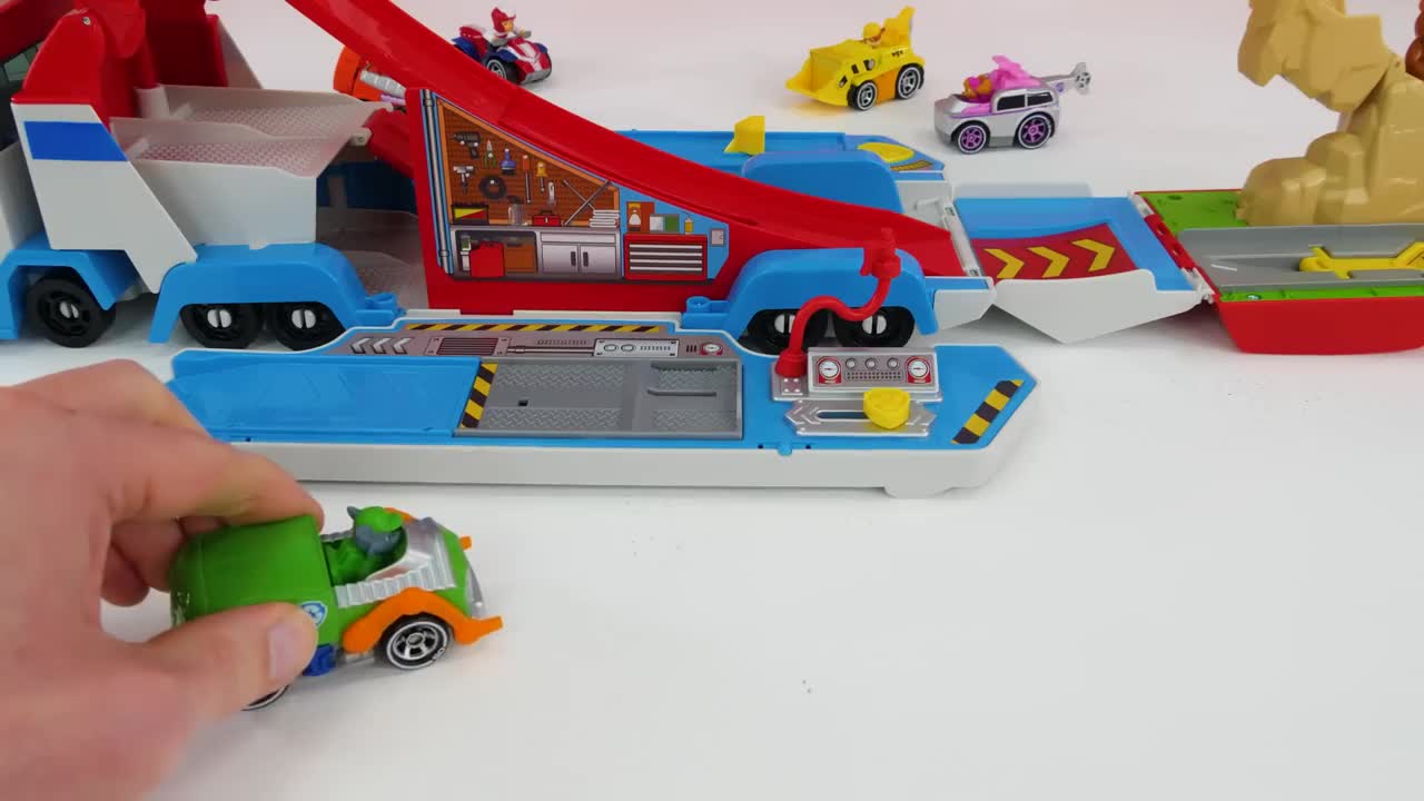 Toy Learning Video for Kids - Paw Patrol True Metal Vehicles Biggest Race!