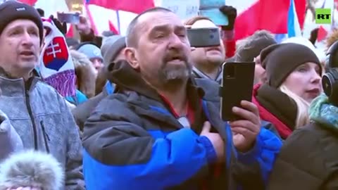 'National catastrophe' | Czechs protest price rises and Ukraine military aid