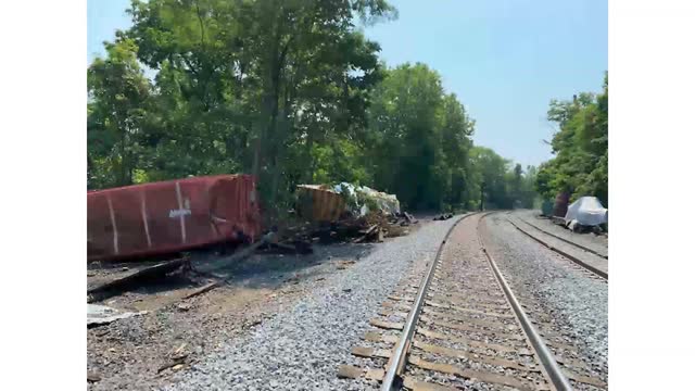 NORFOLK SOUTHERN TRAIN WRECK GOLDSBORO PA July 2021