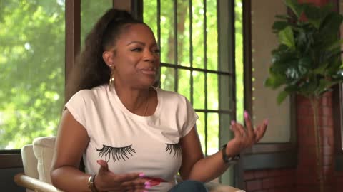 Secret Celebrity Renovation - Kandi and Carmon