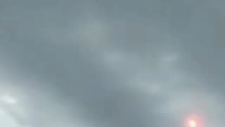 O que será essas luzes? 🤔😱😱🛸🛸