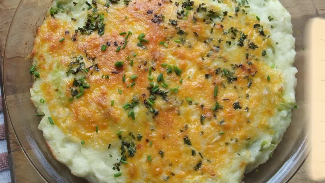 TOP 6 - Weird British Food! (4K)