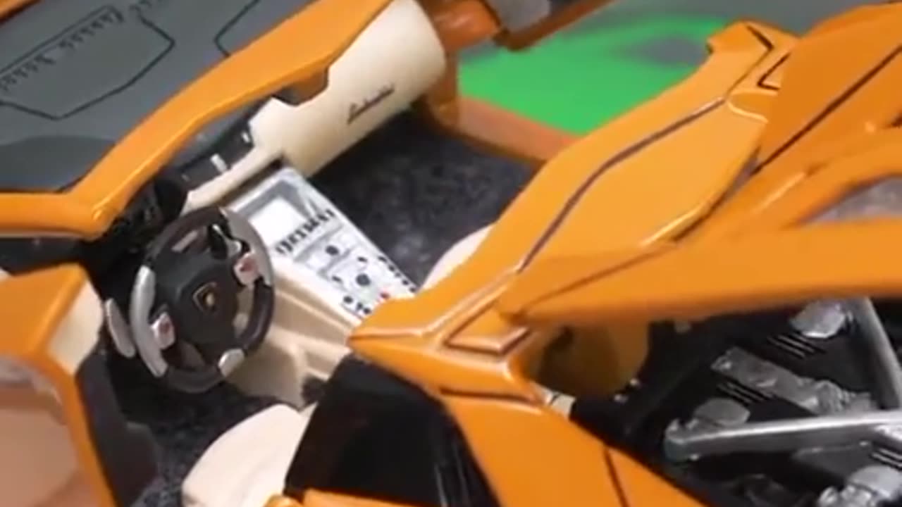 Restoration of a Lamborghini toy model