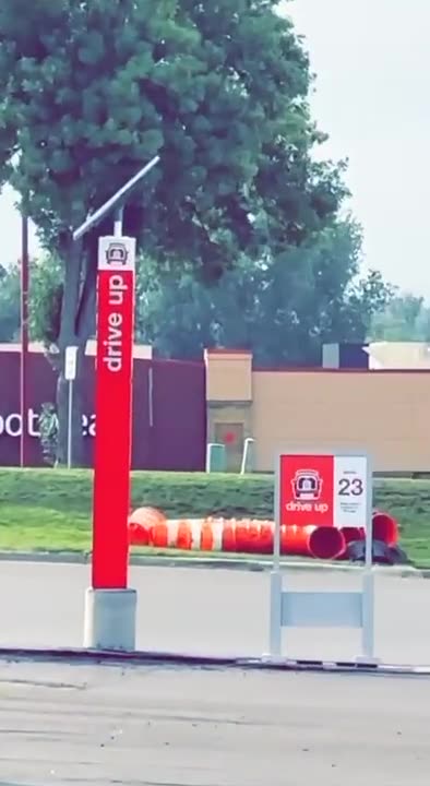 Ok tell me again why are they building so many warehouses??