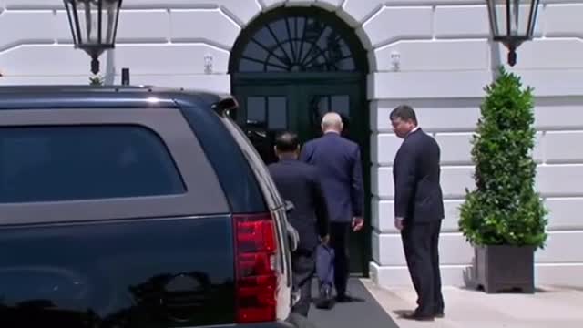 Joe Biden * Arrives* at White House First Timel!