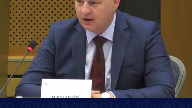 Eurodeputado Hungaro M. Kolakusic relata sessão em Parlamento Europeu OUT2022