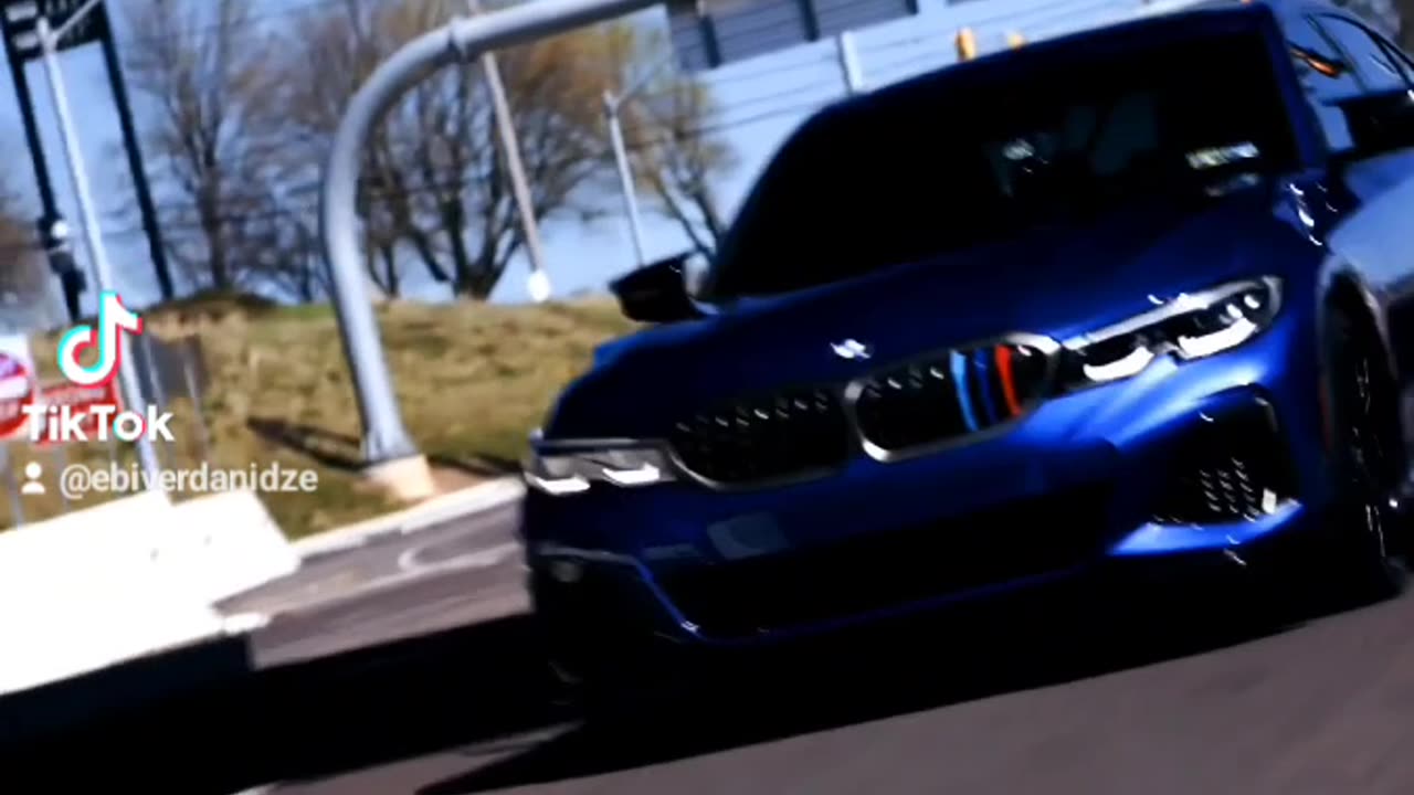 BMW M340 Cruising