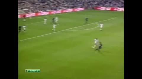 Real Madrid vs Valencia (Spain La Liga 2000/2001)