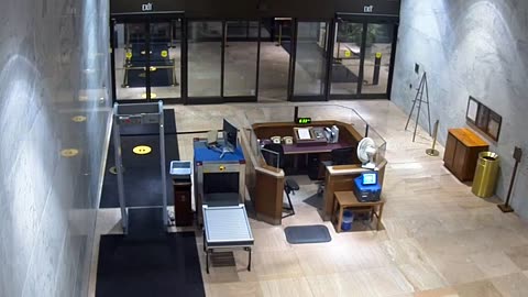 1454HSOB012ndStreetDoor_2021-01-06_06h20min00s787ms.mp4